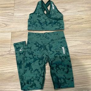 Gymshark Adapt Camo Seamless Sports Bra And Leggings (SET)